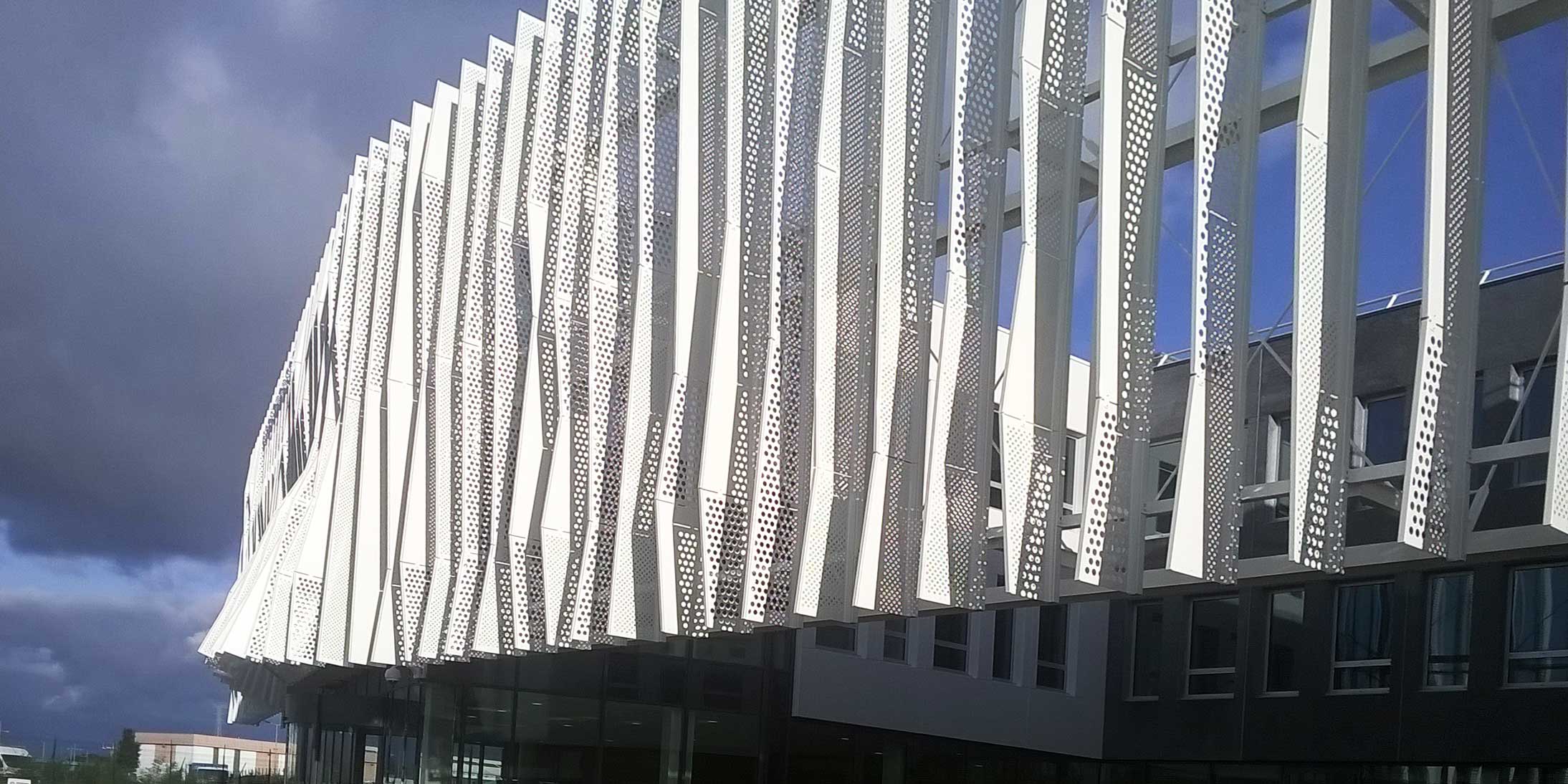 GA, entreprise de construction France, a réalisé la construction du bâtiment industriel Choiseul de la DCNS, leader mondial du naval de défense, à Lorient.