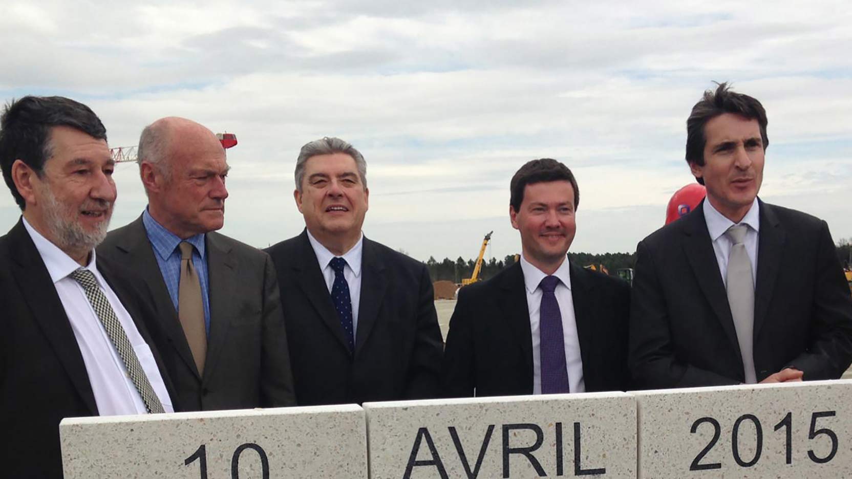 Pose de la première pierre du Campus Thales Bordeaux
