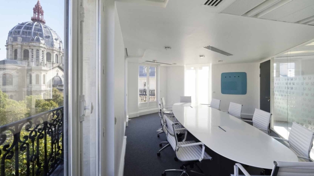 GA Smart Building, entreprise de construction France renforce sa direction commerciale avec 3 directeurs du développement.