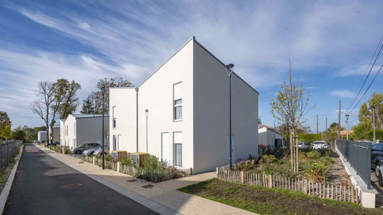 33 houses in Perray-en-Yvelines