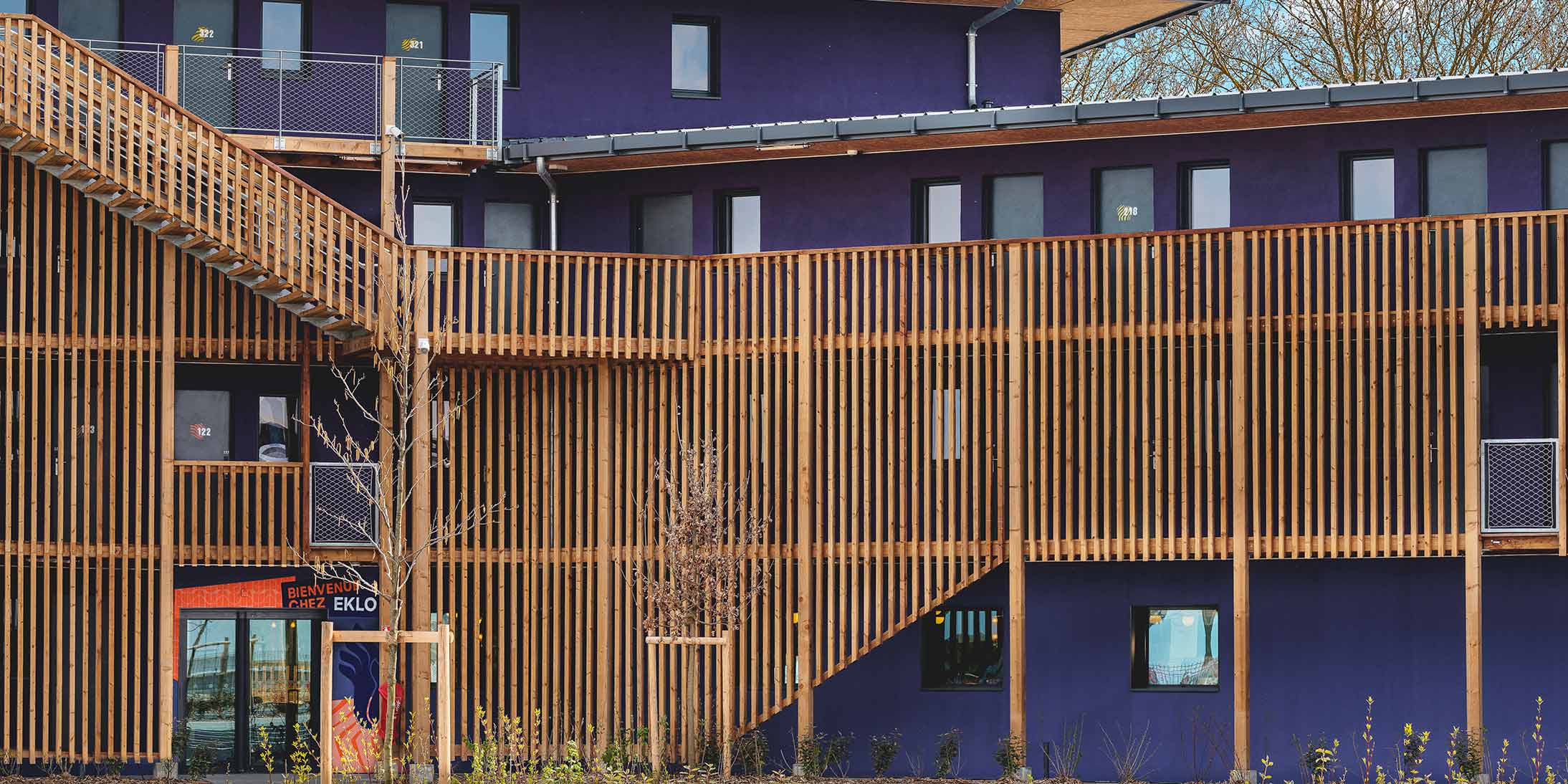 L'hôtel Eklo est une opération d’hôtellerie en modulaire bois réalisée par GA Smart Building en partenariat avec Ossabois.