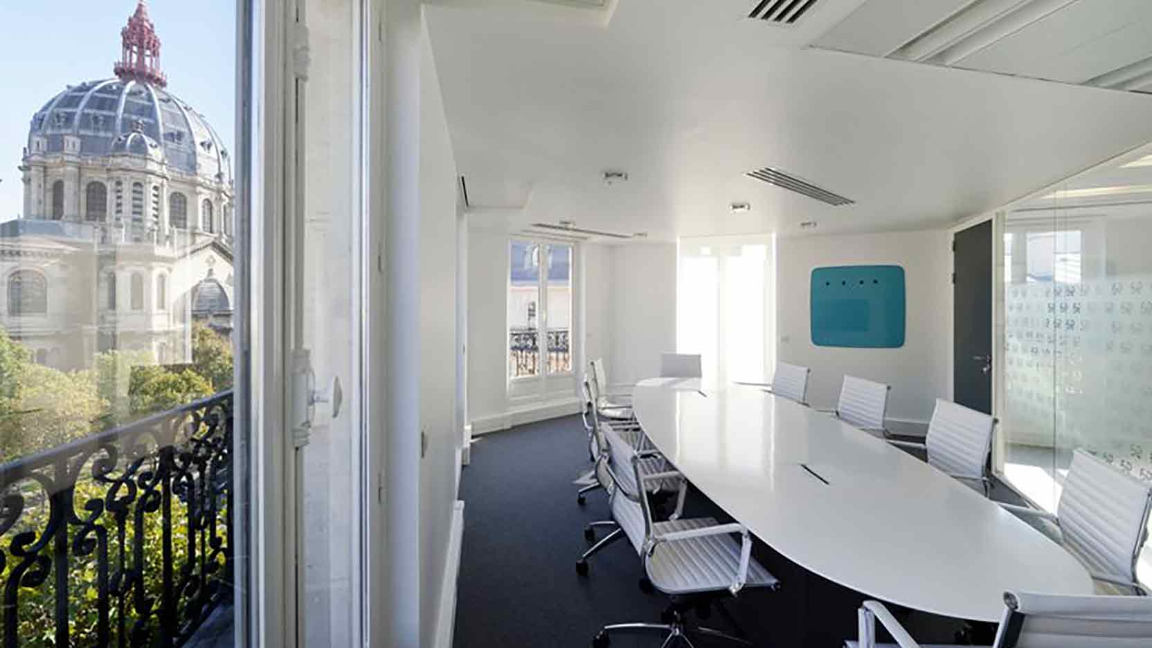 L’agence de GA Smart Building, promoteur-constructeur est située au cœur du 8ème arrondissement de Paris.