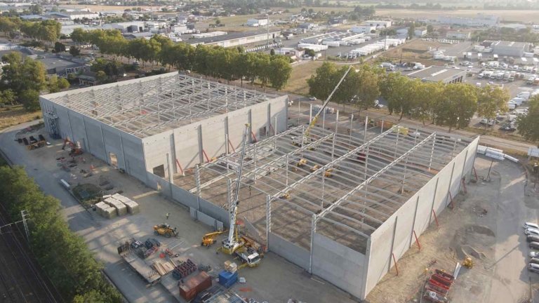 Au nord de Toulouse, GA Smart Building réalise un ensemble mixte logistique et tertiaire de 11 000 m² pour Denjean Logistique